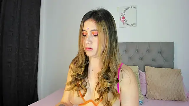 Snapshot of Nicol_Swift_ chatting on October 24, 11:56 pm Nicol Swift online show from October 24, 11:56 pm