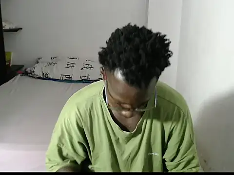  Lowmaypalacios online show from April 14, 8:59 pm