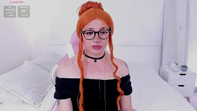 Snapshot of KloeKing__ chatting on January 27, 9:11 pm KloeKing online show from January 27, 9:11 pm