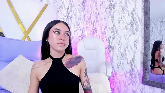 Snapshot of Athziry_ chatting on December 20, 12:41 am Athziry online show from December 20, 12:41 am