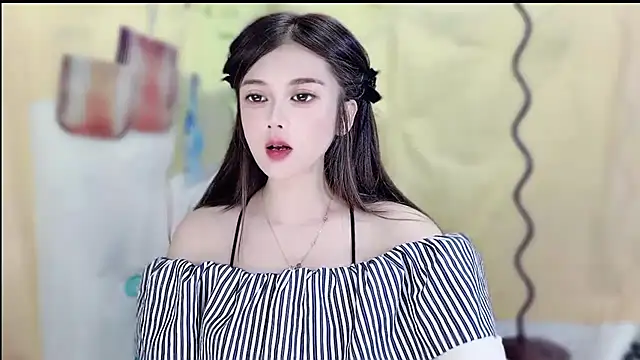 VIWVI online show from April 12, 5:45 am