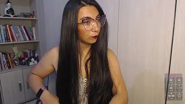 Karla hernandez  online show from January 8, 10:50 am