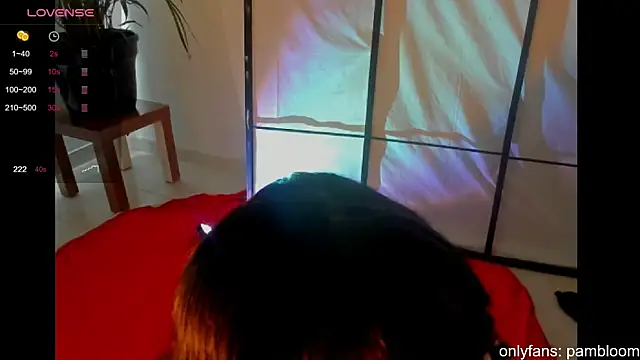 Snapshot of droolingdollfacee chatting on March 19, 4:02 pm droolingdollfacee online show from March 19, 4:02 pm