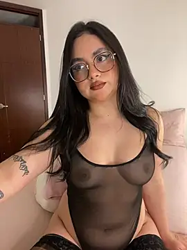 Snapshot of montmariana chatting on July 29, 12:09 am montmariana online show from July 29, 12:09 am