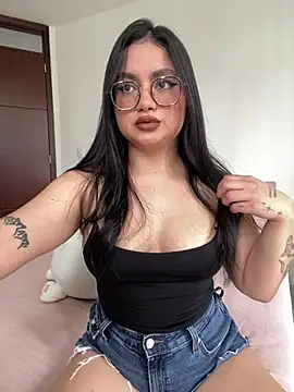 Snapshot of montmariana chatting on July 29, 4:16 pm montmariana online show from July 29, 4:16 pm