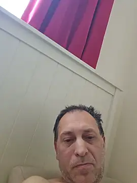 Snapshot of meateater1 chatting on March 6, 10:09 am meateater1 online show from March 6, 10:09 am