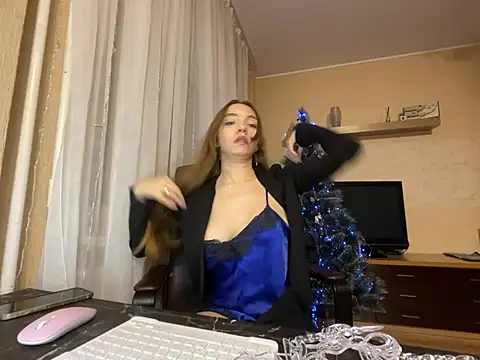 Snapshot of BarbaraFantasy chatting on December 16, 7:32 pm BarbaraFantasy online show from December 16, 7:32 pm