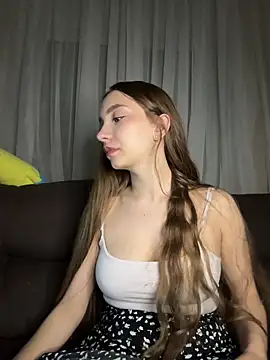 Snapshot of BarbaraFantasy chatting on September 28, 8:03 pm BarbaraFantasy online show from September 28, 8:03 pm