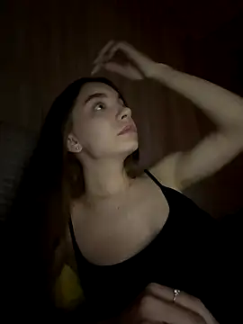 Snapshot of BarbaraFantasy chatting on November 6, 8:21 pm BarbaraFantasy online show from November 6, 8:21 pm