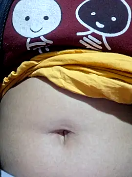 Snapshot of Priya_Bong chatting on November 19, 11:49 pm Priya Bong online show from November 19, 11:49 pm