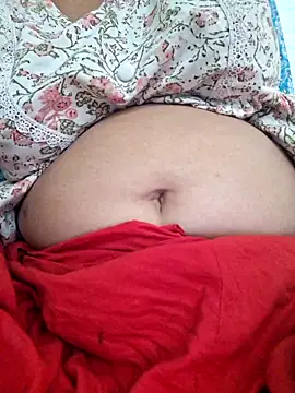 Priya Bong online show from May 26, 2:51 am