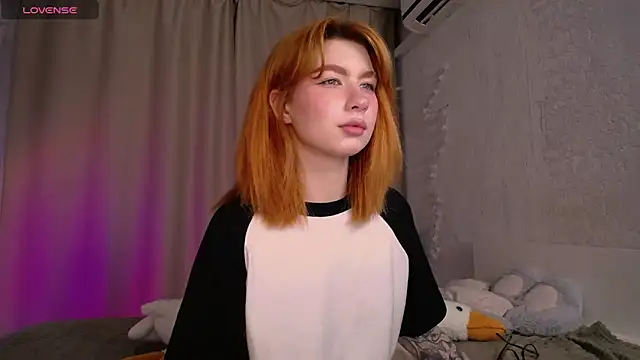 Snapshot of Evaa_Moonn_ chatting on September 13, 11:04 pm Evaa Moonn online show from September 13, 11:04 pm