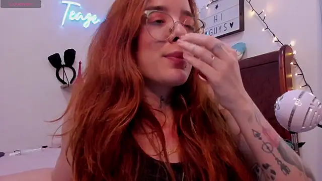 Manuela monroe online show from May 12, 12:08 am