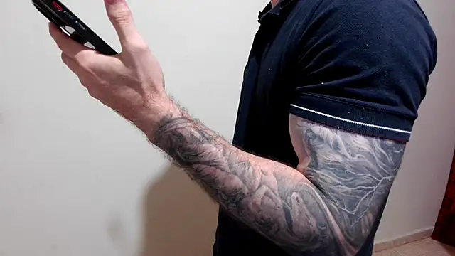 Snapshot of Kenner_fox77 chatting on December 18, 1:11 am Kenner fox77 online show from December 18, 1:11 am