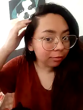 Snapshot of Peach-Lawrence chatting on December 19, 7:40 pm Peach-Lawrence online show from December 19, 7:40 pm