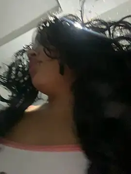 Snapshot of 99_Lilith chatting on July 15, 12:38 am 99 Lilith online show from July 15, 12:38 am
