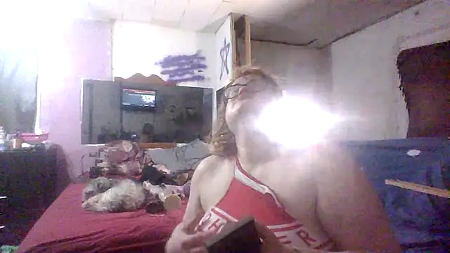 Snapshot of Sweetexibition chatting on March 8, 10:32 am Sweetexibition online show from March 8, 10:32 am