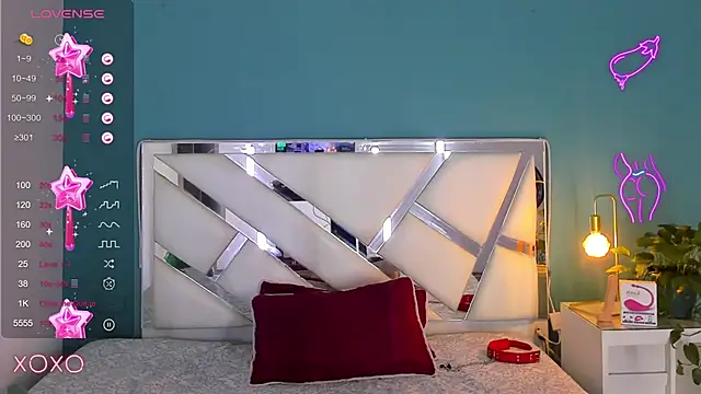 dominic thailor online show from January 12, 2:30 pm