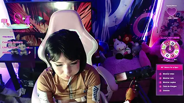 GamerCarrie online show from March 6, 7:16 am