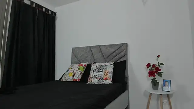 brittanypalmer2023 online show from November 7, 2:17 pm