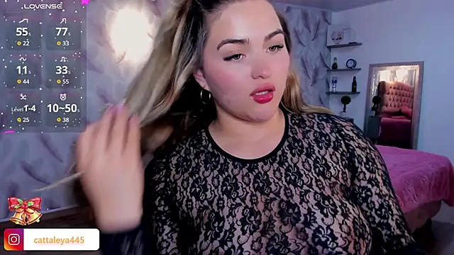 Snapshot of cattaleya___ chatting on November 28, 2:58 am cattaleya online show from November 28, 2:58 am