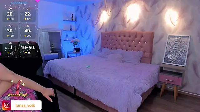 cattaleya    online show from April 18, 4:05 am