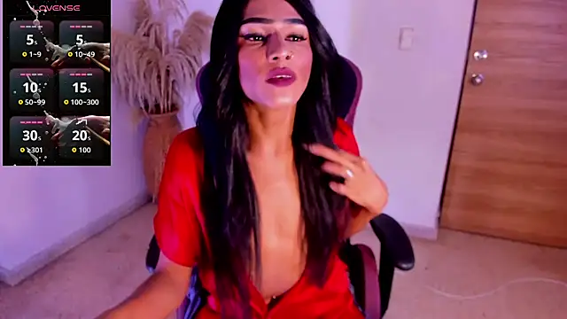 Snapshot of carolinemiller7 chatting on November 27, 6:59 am carolinemiller7 online show from November 27, 6:59 am