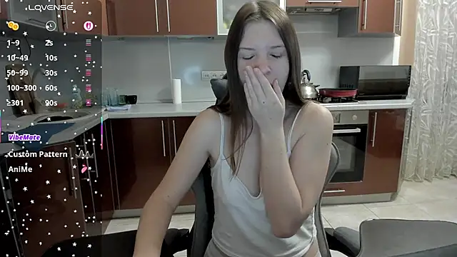  BondiXUrban  online show from December 14, 4:51 am