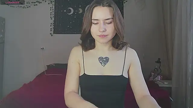 Snapshot of Aurora_workerr chatting on February 17, 1:58 am Aurora workerr online show from February 17, 1:58 am