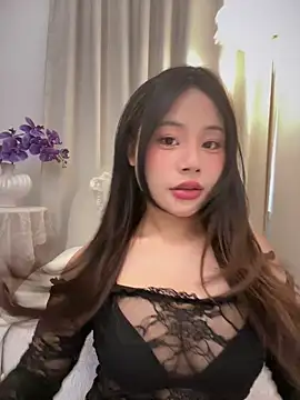 Hot Mm online show from April 9, 8:09 am