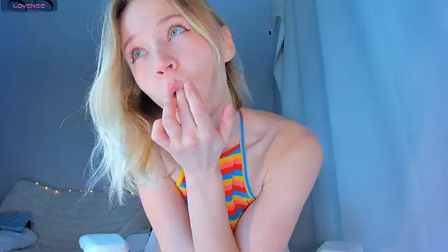 JennyWoody online show from November 23, 2:33 am