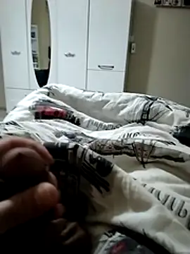 milf hunter 35 online show from April 16, 6:30 pm