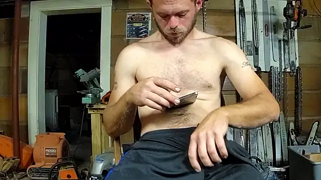 Bigoleslong98765 online show from September 19, 3:52 am