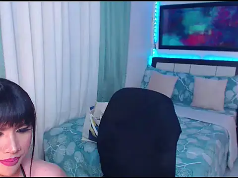 Snapshot of Heavenly_Treats chatting on February 20, 6:26 am Heavenly Treats online show from February 20, 6:26 am