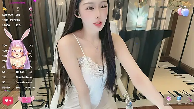 Snapshot of Aisi-20 chatting on November 22, 7:29 am Aisi-20 online show from November 22, 7:29 am