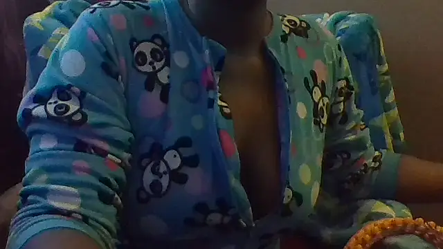 EbonyFetishQueen online show from January 12, 4:23 pm