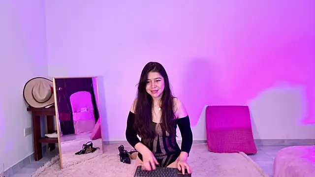 pink flower  online show from March 6, 11:12 pm