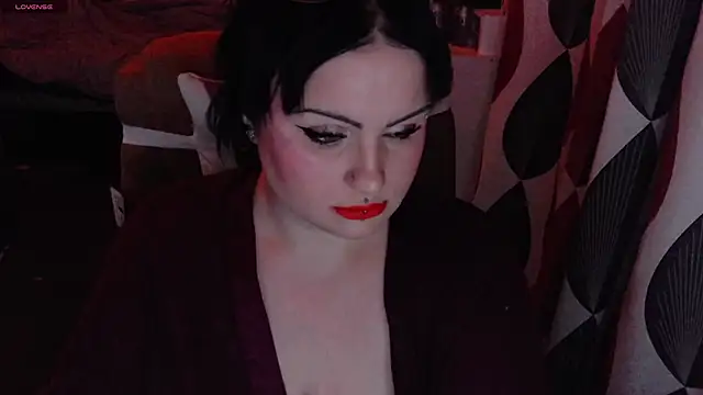 Snapshot of submissiveslut1996 chatting on February 14, 9:53 pm submissiveslut1996 online show from February 14, 9:53 pm