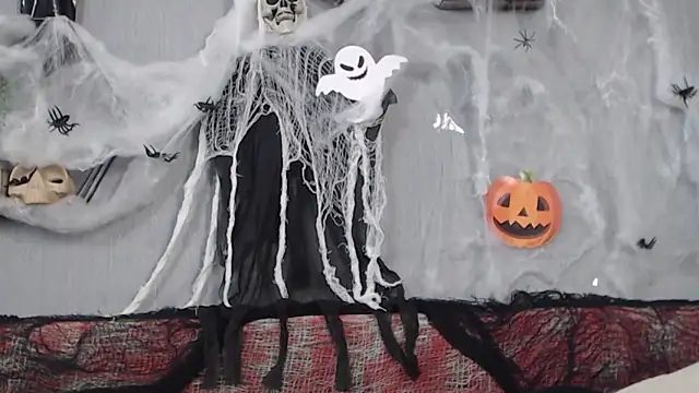 IzabelllNoir online show from October 20, 8:59 am