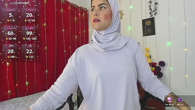 AishaAmin  online show from March 21, 12:10 pm