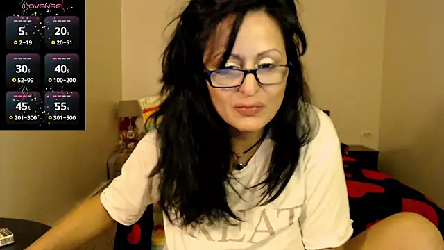 YourDreamLoverr online show from February 28, 12:21 am