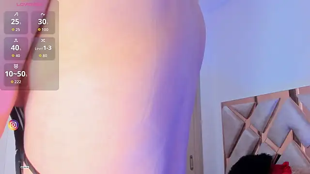 khloe  018 online show from April 11, 11:09 pm