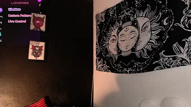 Snapshot of niakat_ chatting on November 12, 1:28 am niakat online show from November 12, 1:28 am