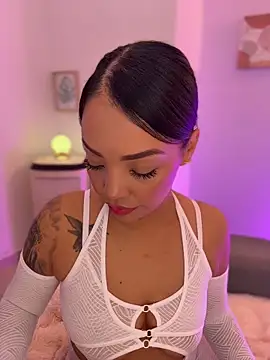 Sara LipsX online show from February 24, 1:58 am