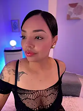 Snapshot of Sara_LipsX chatting on April 29, 11:55 pm Sara LipsX online show from April 29, 11:55 pm