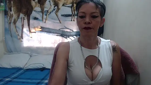 electra-mommy online show from February 26, 1:08 pm