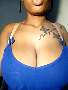 Snapshot of BarbieDoll_03 chatting on May 26, 10:17 pm BarbieDoll 03 online show from May 26, 10:17 pm