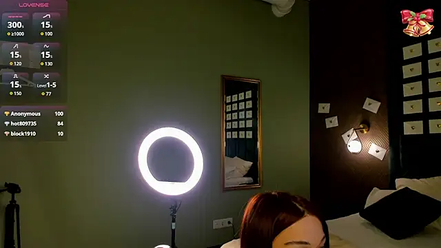 Angel Sapphire  online show from April 14, 10:05 pm