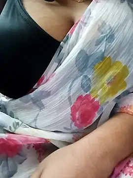 Snapshot of Rexx05@xh chatting on February 9, 2:04 am Rexx05xh online show from February 9, 2:04 am