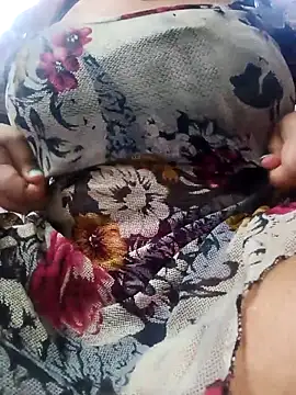 Snapshot of Rexx05@xh chatting on February 14, 2:19 am Rexx05xh online show from February 14, 2:19 am